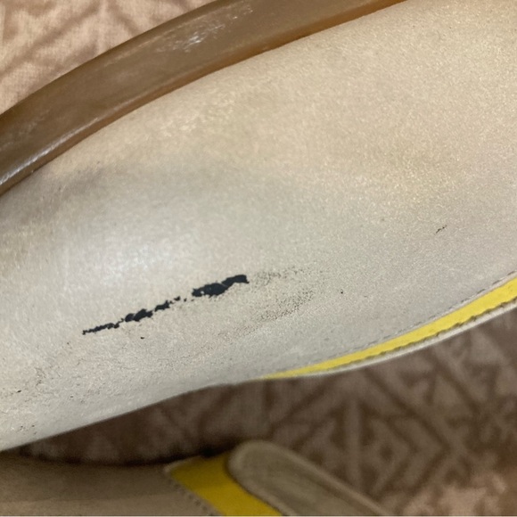 JOHN FLUEVOG Sz  7.5 Arigato 09 Taupe and Yellow Low Heel Slip On Shoes - Picture 9 of 13